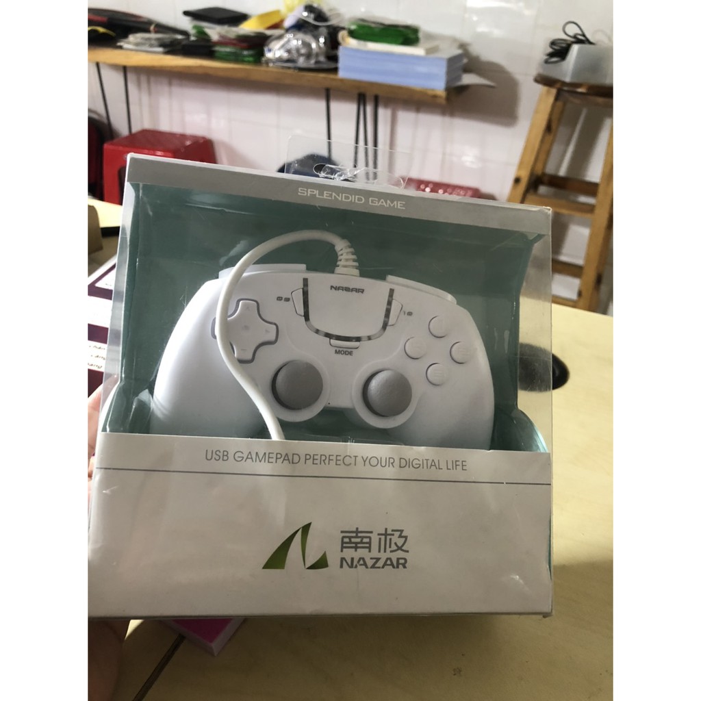 Ảnh nhỏ của Tay cầm chơi game Nazar V44 trắng usb có dây Tay cầm chơi game Nazar V44 trắng usb có dây